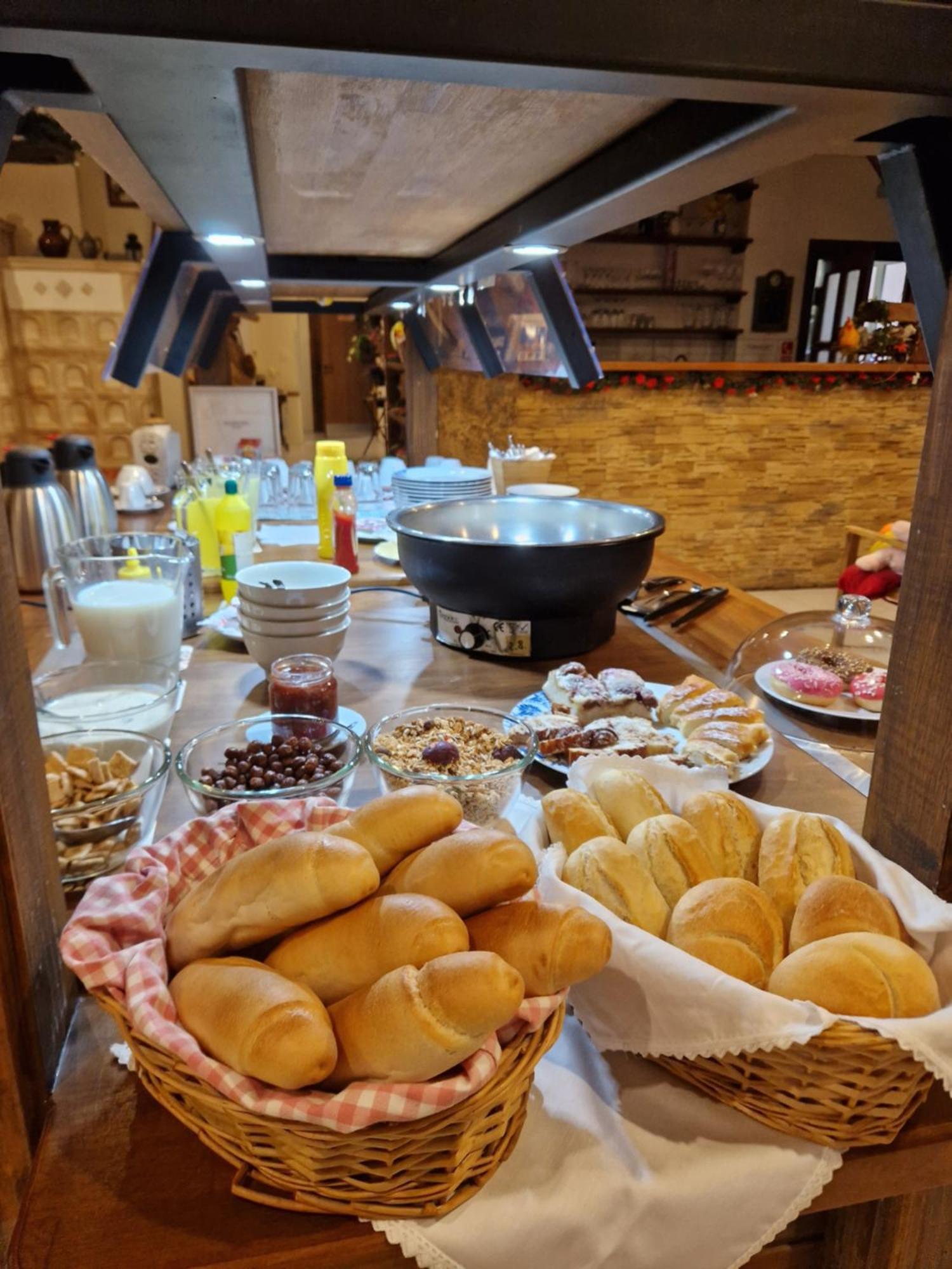 Pri Piecke Penzion A Restauracia Старе Гори Екстер'єр фото